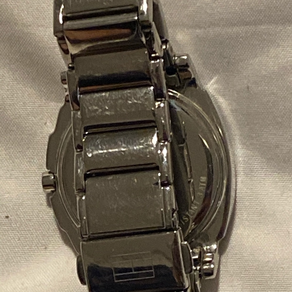 Watch - Picture 3 of 6